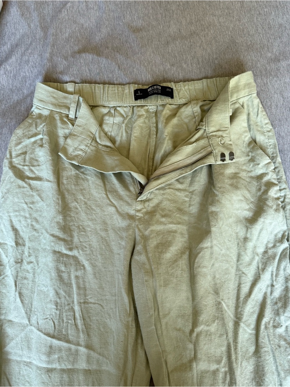 Hollister Pale Green Linen Pant